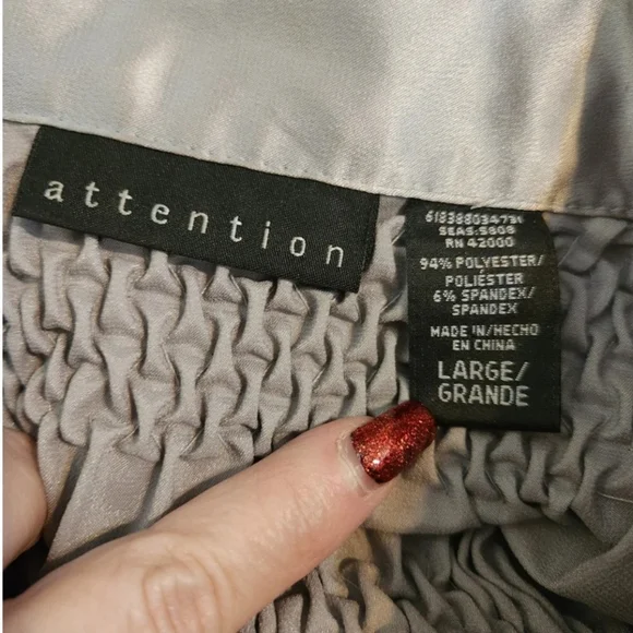 Attention Y2K Pewter Metallic Puff Sleeve Tie Neck Botton Up Blouse Size Large - Picture 8 of 8